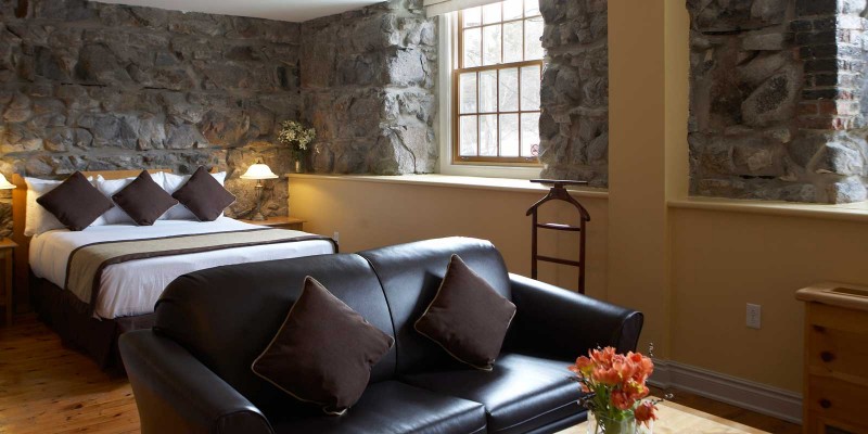 The Wakefield Mill | Enchanting Stay with Panoramic Views of Gatineau Park